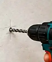 Perçage du mur